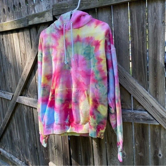NEW Multicolored Swirl Tie Dye Unisex Hoodie Medium - Picture 2 of 5